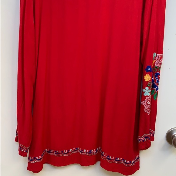 Embroidered Tunic - Picture 4 of 5